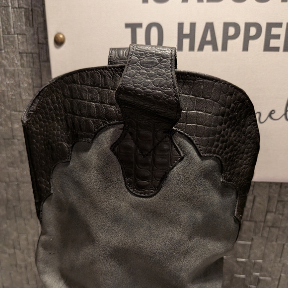 Frye Black and Gray Leather Slouch Boots Sz 7.5 - Picture 6 of 16